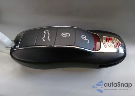 2018 Porsche Macan z USA, uszkodzony, nr VIN WP1AA2A55JLB05882